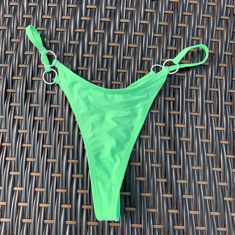 Boutine LA electric green ringer bottoms
